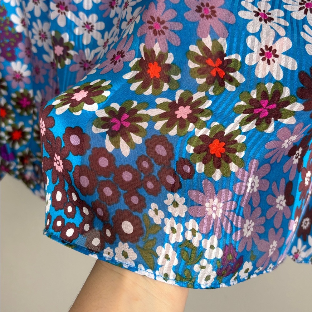 Kate Spade NY Floral Ruffle Blue and Purple 100% Silk Women's Top - M - Picture 5 of 9